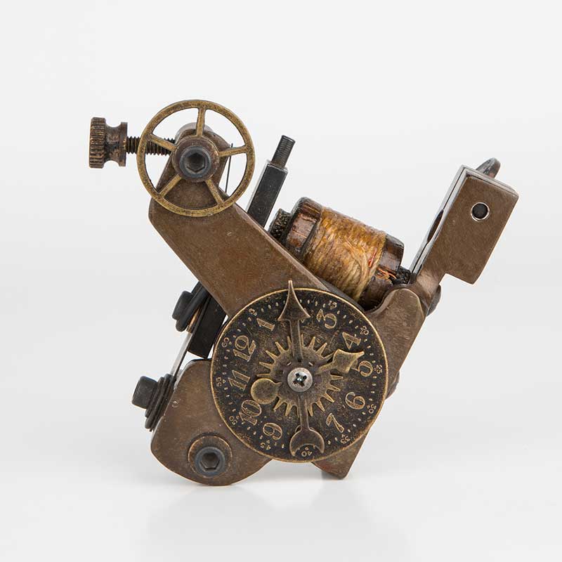 TATTOO EQUIPMENT