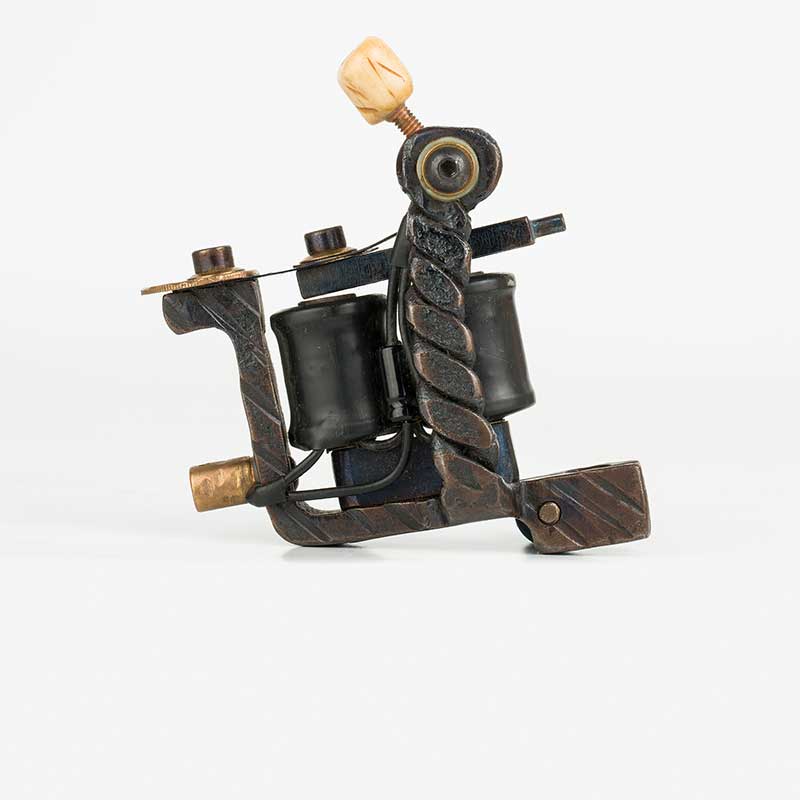 TATTOO EQUIPMENT